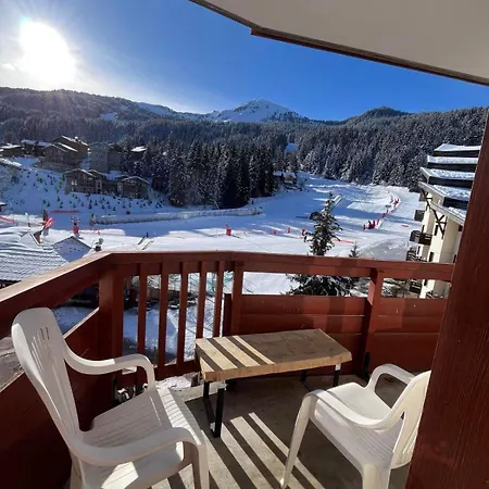 Au Pied Des Pistes, La Tania *